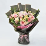 Charming Grandeur: A Bouquet of Exquisite Flowers