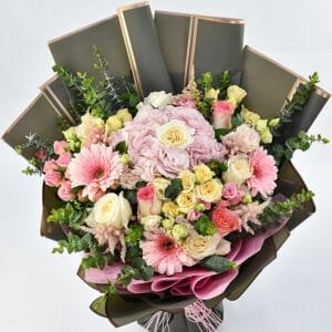 charming-flowers-grand-bouquet_2.jpg