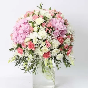 pretty-lady-tall-floral-arrangement_2.webp