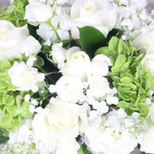 ramadan-kareem-flower-arrangement-english_3.webp