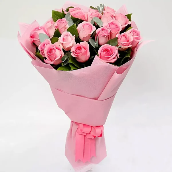 Ravishing Beauty: 20 Pink Roses Bouquet Elegance