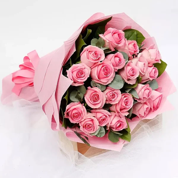Ravishing Beauty: 20 Pink Roses Bouquet Elegance
