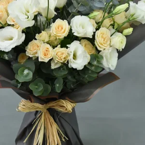 spray-rose-and-lisianthus-bouquet_2.webp