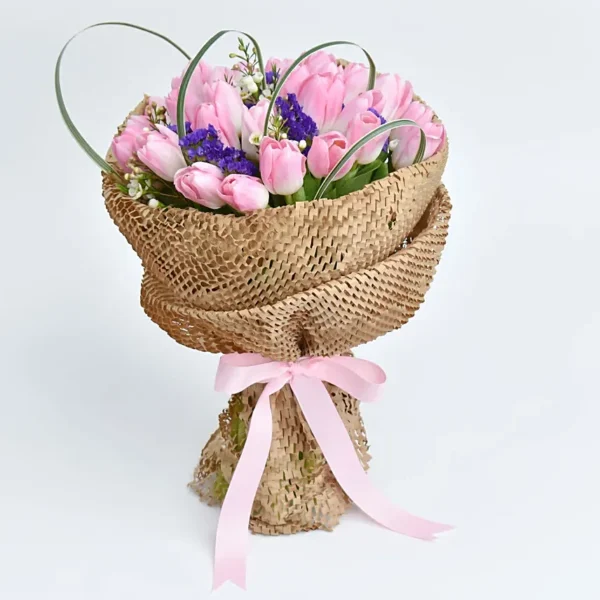 Thirty Pink Tulips: A Bouquet of Abundant Beauty